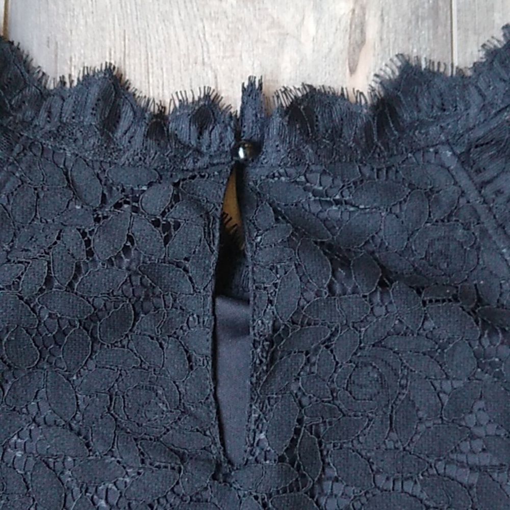 Berryou Black Hallow Out Lace Halter Tank Top 2X - Picture 11 of 15